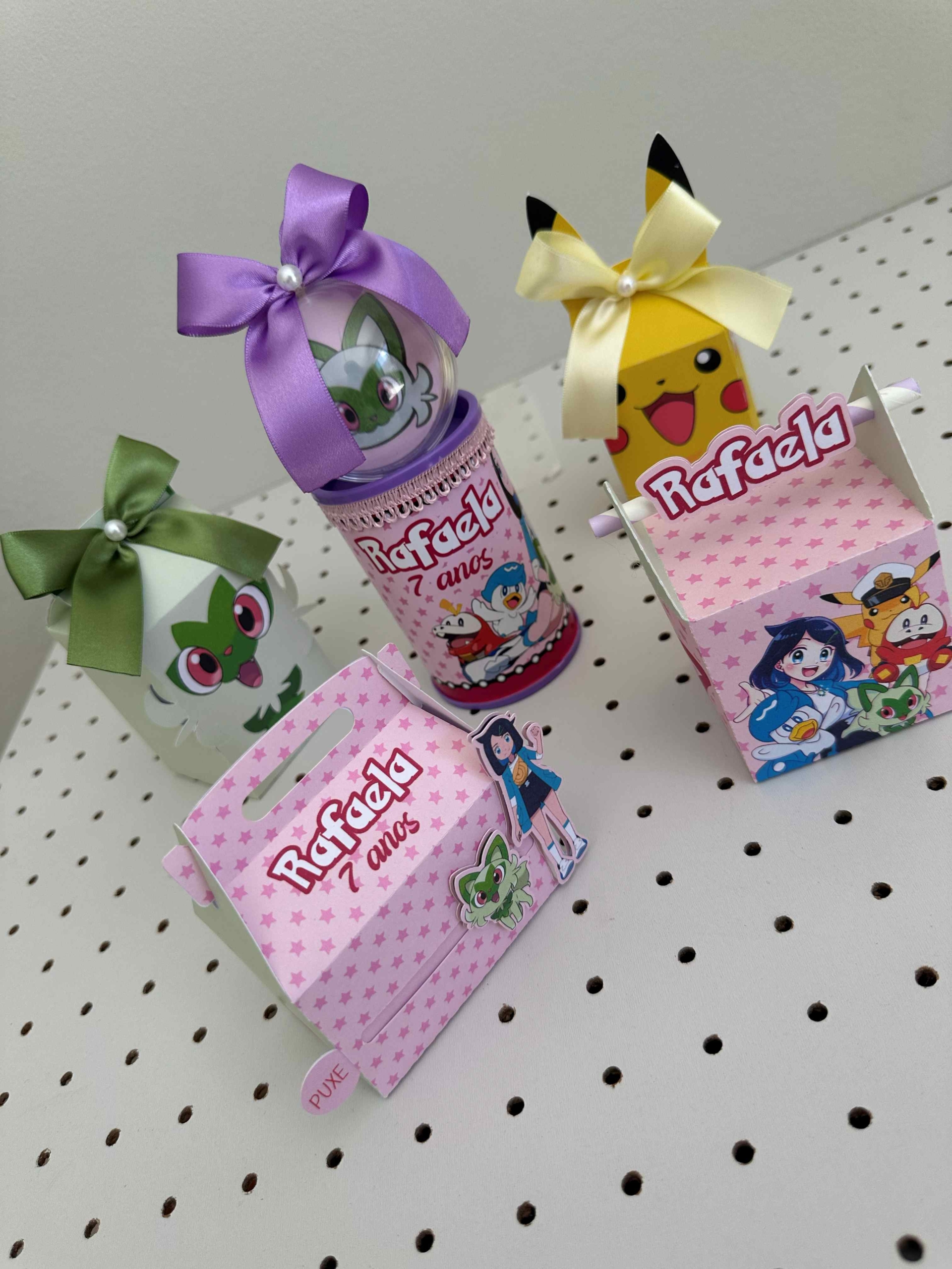 Papelaria personalizada Pokémon Menina Linha Clássica