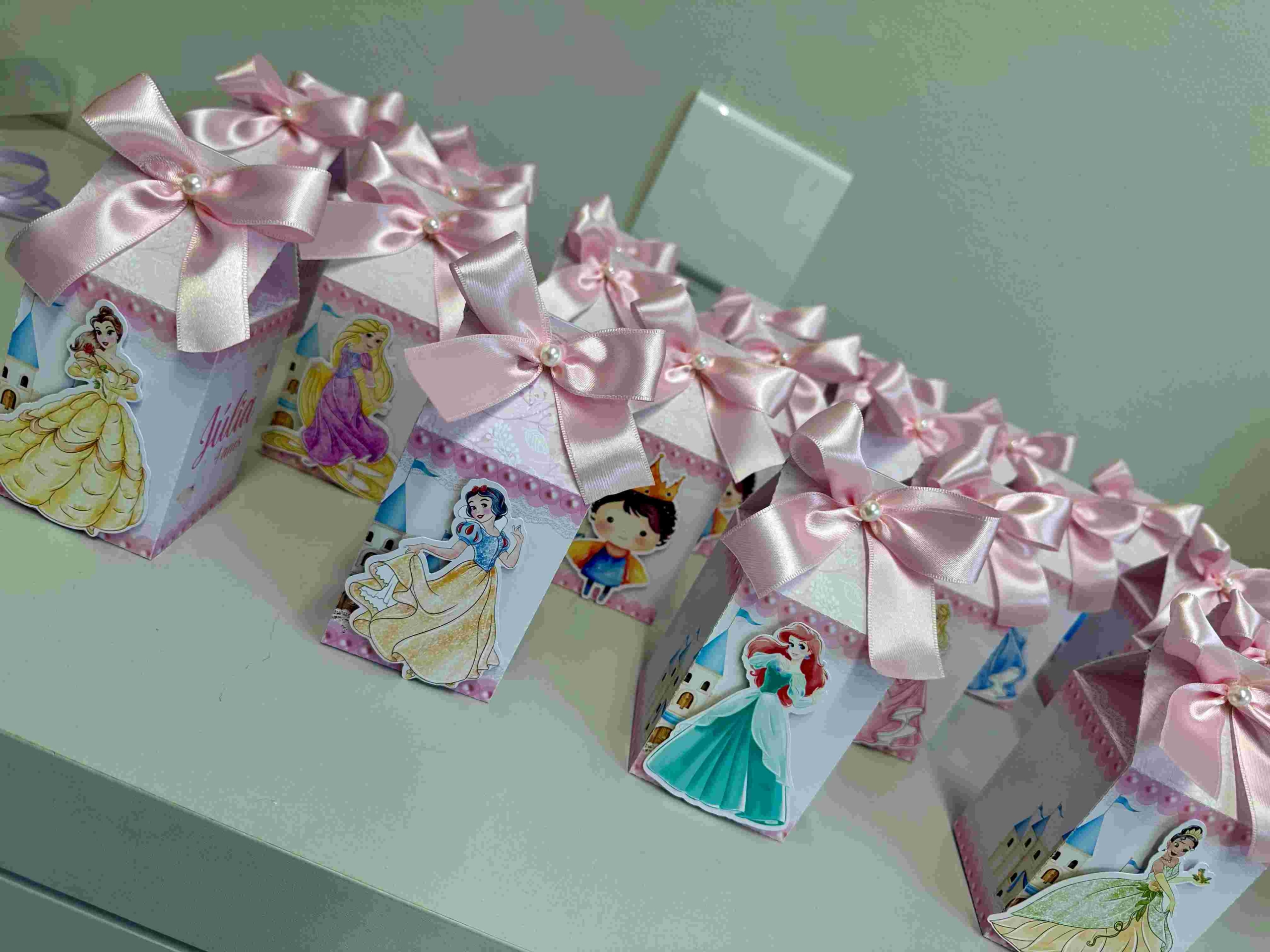 Papelaria personalizada Princesas Linha Clássica